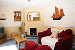 Self catering breaks at 1 Top View Cottages in Salcombe, Devon