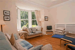 Self catering breaks at Flat 1 Woodgrange in Salcombe, Devon