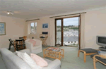 Self catering breaks at 7 Riverside Wharf in Kingswear, Devon