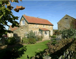 Self catering breaks at The Cottage in Dunsley, North Yorkshire