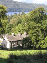 Self catering breaks at Dales Way Cottage in Bowness, Cumbria