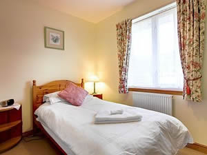 Self catering breaks at Tigh an Fhuarain in Plockton, Ross-shire Self catering breaks at Tigh an Fhuarain in Plockton, Ross-shire