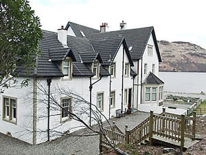 Self catering breaks at Wattie Cottage in Loch Katrine, Stirlingshire Self catering breaks at Wattie Cottage in Loch Katrine, Stirlingshire