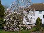 Self catering breaks at Ratling Farmhouse Cottage in Aylesham, Kent