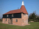 Self catering breaks at Kings Bank Oast in Beckley, East Sussex