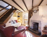Self catering breaks at The Piece Of Cheese in Hastings Old Town, East Sussex