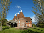 Self catering breaks at Church Farm Oast South in Horsmonden, Kent