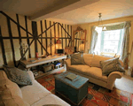 Self catering breaks at Black Swann Apartment in Woodstock, Oxfordshire