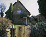 Self catering breaks at Charlies Cottage in Epwell, Oxfordshire