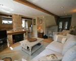 Self catering breaks at Daisy Dell Cottage in Kingham, Oxfordshire