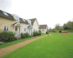 Self catering breaks at Lake View in South Cerney, Gloucestershire
