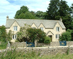 Self catering breaks at Lilac Cottage in Bibury, Gloucestershire