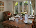 Self catering breaks at Pear Tree Cottage in Stow-on-the-Wold, Oxfordshire