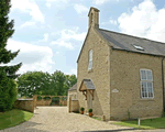 Self catering breaks at Poppy Cottage in Lyneham, Oxfordshire