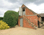 Self catering breaks at The Stables in Clanfield, Oxfordshire