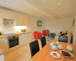 Self catering breaks at The Stowaway in Stow-on-the-Wold, Oxfordshire Self catering breaks at The Stowaway in Stow-on-the-Wold, Oxfordshire