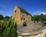 Self catering breaks at Tallet Barn in Little Rissington, Gloucestershire