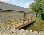 Self catering breaks at Thames Cottage in Somerford Keynes, Gloucestershire