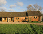 Self catering breaks at Waldrons Barn in Brinkworth, Wiltshire