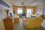 Self catering breaks at Flat 8 Clifton Court in Putsborough, Devon