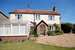 Midsummer Cottage in Cley-next-the-Sea, Norfolk, East England