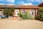 Self catering breaks at Manor Farm Cottage in Reepham, Norfolk