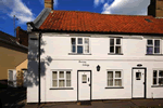 Self catering breaks at Primrose Cottage in Southwold, Suffolk